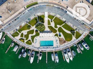2e0e365ddab2c23bc94c16c49eac844ecd6ec842 · Apartamento com 1 dormitório à venda em Miami Beach/FL