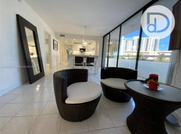 3d4357ded96788f70f98b1af75c16b0b5316f6c3 · Apartamento com 2 dormitórios à venda - Miami Beach - Miami-Dade County/FL