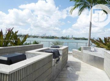 9fdad349856cdd5fea3f0eea8ae4fcbea6e4e1db · Apartamento com 1 dormitório à venda em Miami Beach/FL