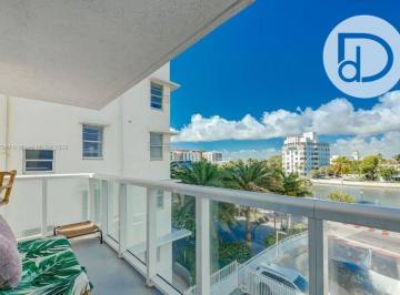 1638178d006b8aa8e8d2d636506800c1050ee108 · Apartamento com 1 dormitório à venda - Miami Beach - Miami-Dade County/FL