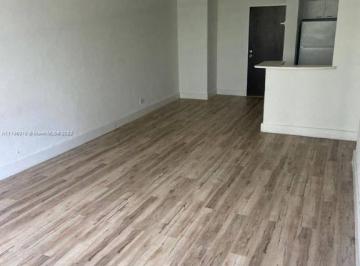faaef0e529fc6c2bcc136ce658381b3eb39e5d3a · Apartamento com 1 dormitório à venda - Miami Beach/FL
