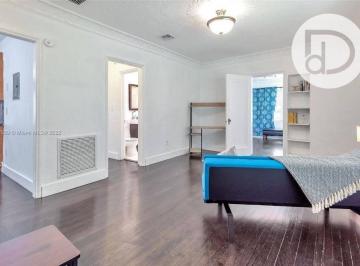 cc47eab2cf2c9533ddd52f4e4312debec48e46c8 · Apartamento com 2 dormitórios à venda - Miami Beach - Miami-Dade County/FL