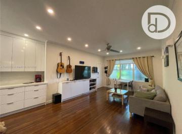 ee4478c78cf2b6e6d9bf2df2d2c578e843e2102b · Apartamento com 2 dormitórios à venda, 70 m² - Miami Beach  - Miami-Dade County/FL