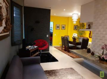 Casa · 131m² · 3 Quartos · 4 Vagas · OPORTUNIDADE!