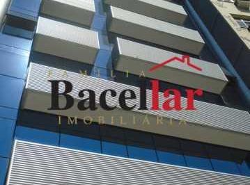 Comercial · 37m² · 2 Vagas · Sala :  / Comercial / Tijuca