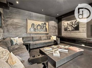 a8c605adf917edf9487a11107ec02ba578fc628e · Casa com 6 dormitórios à venda, 855 m² - Miami Beach  - Miami-Dade County/FL