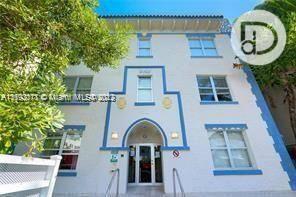 3fd94d783d5ca00033b5e860a2e62c93014e6d3e · Apartamento com 2 dormitórios à venda - Miami Beach - Miami-Dade County/FL