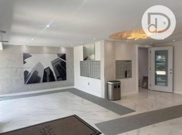 b3862e3045079599fca55703678a240c79439772 · Apartamento com 1 dormitório à venda - Miami Beach - Miami Beach/FL