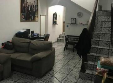 Casa · 225m² · 4 Quartos · 2 Vagas · Sobrado em  Rua Paulópolis - Jardim Cristiane - Santo André/SP