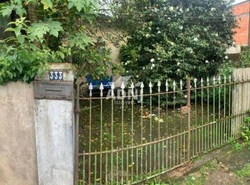 Foto 01 · Casa para investimentos no centro de São Lourenço da Serra