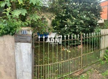 Foto 01 · Casa para investimentos no centro de São Lourenço da Serra