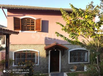 Casa · 180m² · 6 Quartos · 5 Vagas · Venda de Casa Pedreira