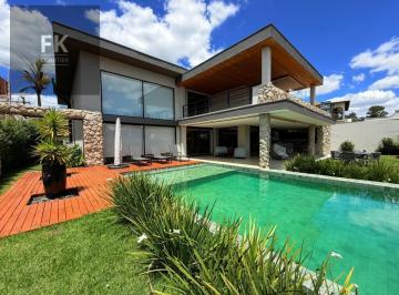 Casa · 800m² · 5 Quartos · 8 Vagas · Casa de Condomínio em Alphaville Residencial Um - Barueri