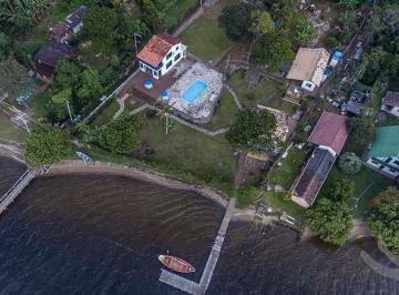 DESTAQUE · Casa Residencial de 3 dorms no bairro Lagoa Da Conceição