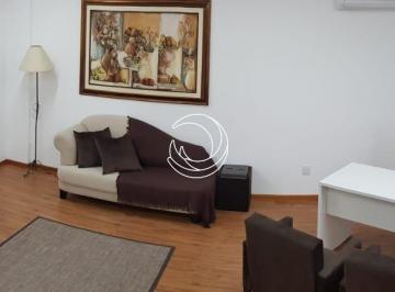 WhatsApp Image 2019-09-02 at 19.34 · Sala Comercial de 36m² no bairro Centro