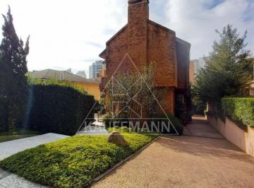 Casa · 734m² · 4 Quartos · 6 Vagas · Casa de Condomínio à Venda no Morumbi - 4 Suítes - 6 Vagas - 734m² de Área Construída