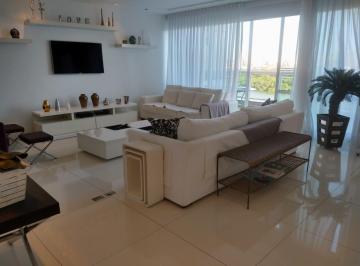 Apartamento de 4 quartos, Rio de Janeiro · Apartamento duplex mobiliado de 04 quartos (02 suítes) na Península - RJ