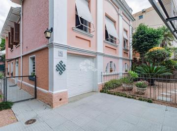 79249_i3879155hv8659891a44_792496421d748d9f0a.jpg · Casa 5 dormitórios, amplo terreno e DM para mais de 4 andares. Centro de Teresópolis.