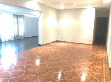 Comercial · 710m² · 5 Quartos · 3 Vagas · Casa com 468 m², 3 suítes + 2 dormitórios independentes, quadra e piscina e loja Vila carrão