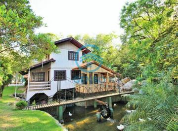 Rural · 8000m² · 4 Quartos · Chácara em Meio a Natureza com Lagoa, Cachoeira e Terreno de 8.000m² à venda em Canelinha/SC