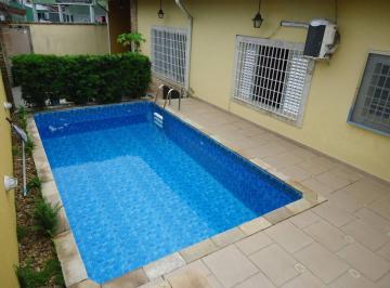 Casa de 2 quartos, Praia Grande · Casa com piscina no bairro Imperador