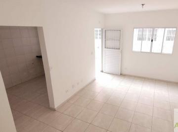 Casa · 70m² · 2 Quartos · 2 Vagas · Sobrado em condomínio residencial