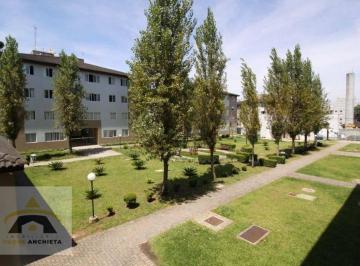 b98a3165107ebf6298bdc0e650c29430d9a677e3 · Apartamento com 3 dormitórios para alugar, 68 m² por R$ 2.300,00/mês - Campo Comprido - Curitiba/PR