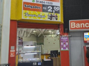 Comercial · 59m² · Loja em galeria na Rua Voluntários da Pátria, há duas quadras do Metrô Santana, dando renda.