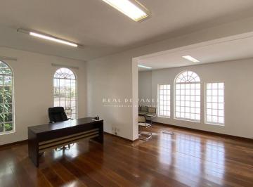 2ff3344202a90f23fccbbe889b7fa00d32fd6465 · Casa comercial entre Jardim América e Paulista com estacionamento