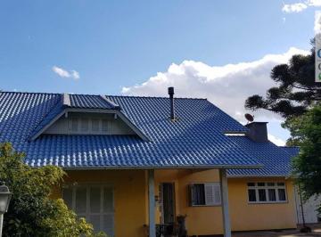 Rural de 4 quartos, Nova Petrópolis · Pequena chácara com casa A VENDA