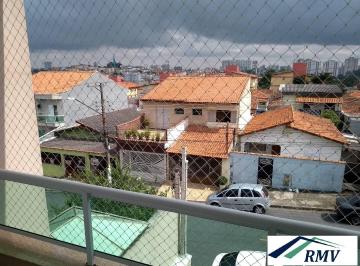 Casa · 137m² · 3 Quartos · 4 Vagas · Sobrado no Jardim das Acácias, região do Bairro Demarchi.