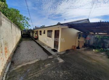 3744712090.jpg · TRÊS CASAS PARA VENDA.                                                                              