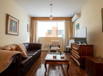 Apartamento · 100m² · 2 Quartos · 1 Vaga · Apartamento em prédio todo reformado, 2 domitórios 1 vaga.