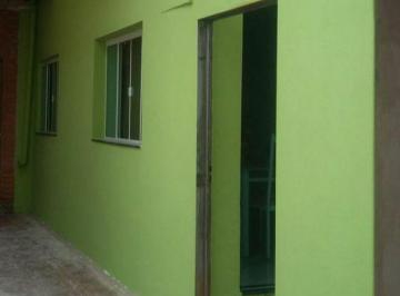 Casa · 135m² · 2 Quartos · Casa em Rua Quintino Bocaiúva - Saraiva - Uberlândia/MG