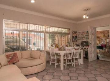 3193_ih6w7f_319362a904bf2a2a9.jpg · Casa Emiliano di Cavalcanti