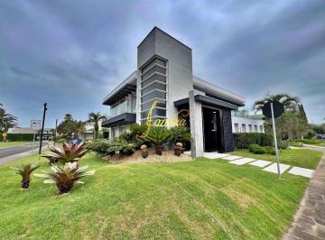 Casa · 280m² · 6 Quartos · 2 Vagas · Belíssimo sobrado Las Dunas mobiliado e decorado piscina aquecida