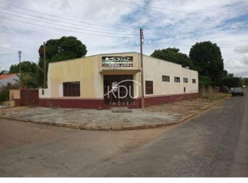 Casa · 100m² · 1 Quarto · Terreno localizado em Bairro Tradicional na cidade