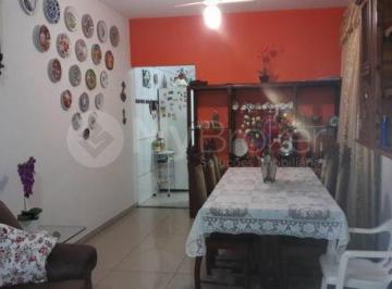 Casa · 111m² · 3 Quartos · 2 Vagas · Casa à venda - no Jardim Mariliza