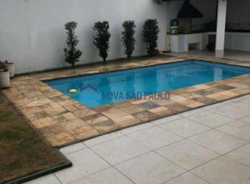 Casa · 380m² · 3 Quartos · 5 Vagas · Sobrado com 3 suítes no Jardim da Saúde.