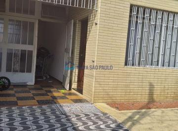 Casa · 270m² · 3 Quartos · 2 Vagas · Sobrado com renda 5 casas alugadas mais um salão.