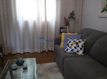 Casa · 112m² · 2 Quartos · 2 Vagas · Terreno com 2 casas na Vila Moraes