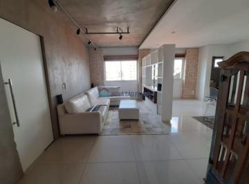 Apartamento · 120m² · 2 Quartos · 3 Vagas · Apartamento em andar alto, com suíte com closet no Jardim da Saúde.
