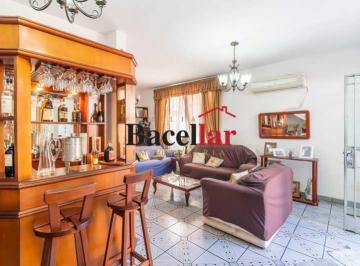 Casa · 309m² · 3 Quartos · 4 Vagas · Casa à venda - em Riachuelo
