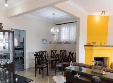 Casa · 240m² · 3 Quartos · 4 Vagas · EXCELENTE CASA ASSOBRADADA DISPONÍVEL PARA LOCAÇÃO NO JABAQUARA.