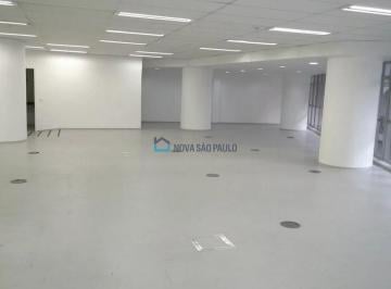 Comercial · 925m² · Sobreloja comercial de 925 m² próximo ao metrô República