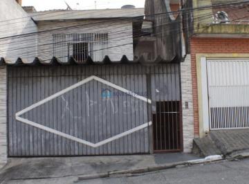 Casa · 130m² · 3 Quartos · 3 Vagas · Casa com entrada lateral.