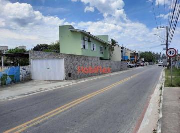 1711c32d7ef6fe9d2b28c93aaaedcd23661cbd2c · Imóvel à venda, com 4 apartamentos, à 200 metros da praia. Campeche, Florianópolis/SC.