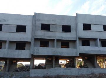 Casa · 81m² · 2 Quartos · Sobrado Triplex à venda no Nossa Senhora das Graças