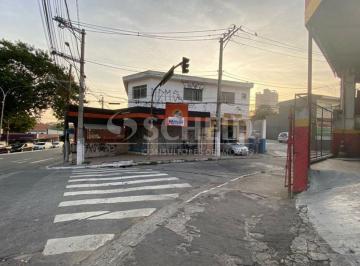 Comercial · 494m² · Imóvel comercial com 494 m², amplo estacionamento e 2 pavimentos. Vila dos Andradas.