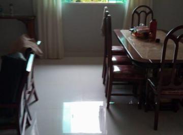 Casa de 3 quartos, Sobradinho · Casa térrea com 3 quartos no Condomínio Mansões Entre Lagos.